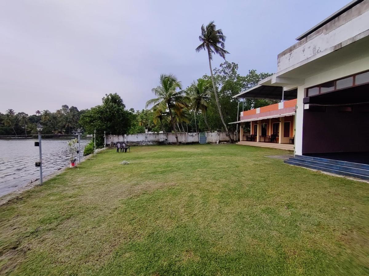 Apartmán Wind &Waves Kollam Exteriér fotografie
